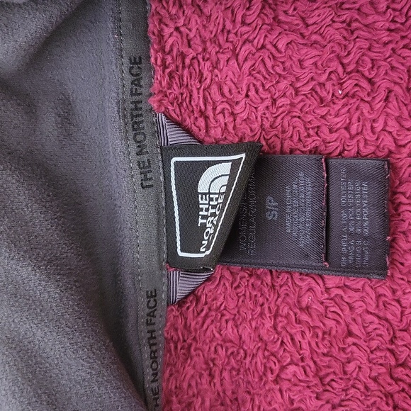 Northface fleece jacket- size small - Picture 3 of 3